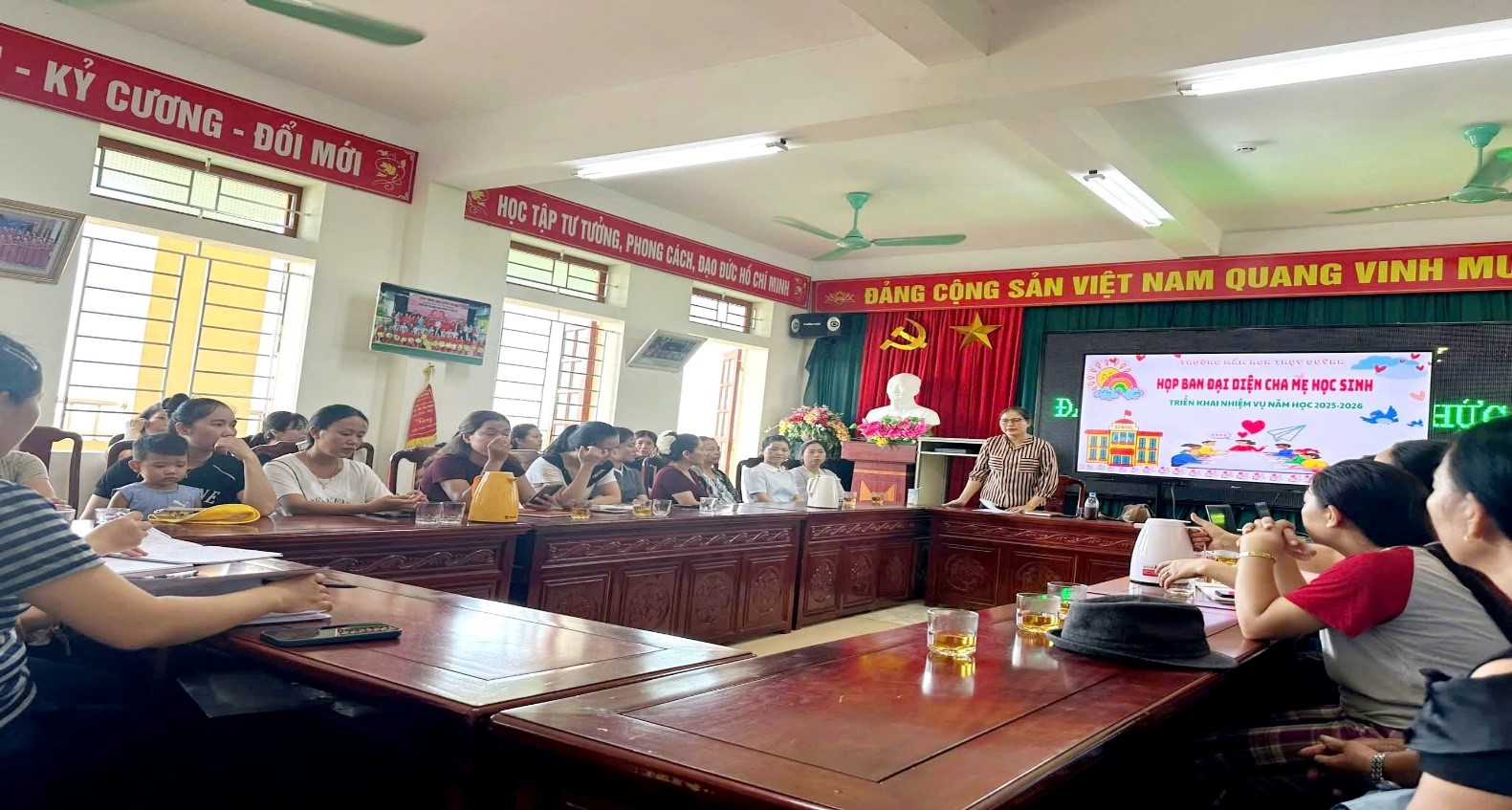 TRƯỜNG MẦM NON THUỴ QUỲNH TỔ CHỨC HỌP BAN ĐẠI DIỆN CHA MẸ HỌC SINH  ĐẦU NĂM  TRONG NĂM HỌC 2025-2026