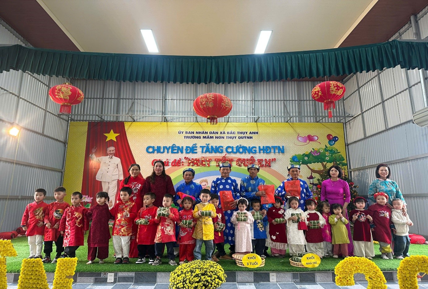 TRƯỜNG MẦM NON THUỴ QUỲNH TỔ CHỨC CHUYÊN ĐỀ TĂNG CƯƠNG  HOẠT ĐỘNG TRẢI NGHIỆM “NGÀY TẾT QUÊ EM” – LAN TỎA GIÁ TRỊ TẾT CỔ TRUYỀN