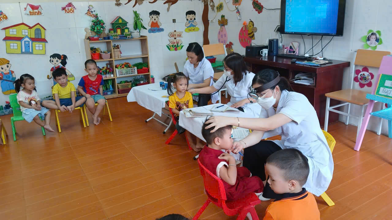 TRƯỜNG MẦM NON THỤY VIỆT PHỐI HỢP VỚI TRUNG TÂM Y TẾ THÁI THỤY KHÁM SỨC KHỎE ĐỊNH KỲ CHO TRẺ NĂM HỌC 2025–2026